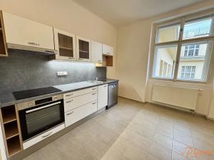 Pronájem bytu 2+1, Praha - Staré Město, Národní, 88 m2