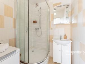 Prodej bytu 2+1, Šlapanice, Švehlova, 60 m2