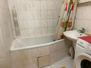 Pronájem bytu 2+kk, Praha - Troja, Olštýnská, 42 m2