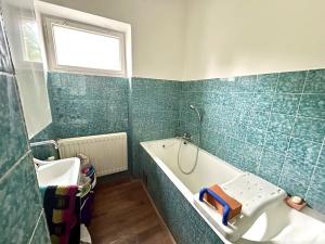 Prodej vily, Nová Paka, Husitská, 210 m2