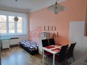 Pronájem bytu 2+kk, Praha - Libeň, U libeňského pivovaru, 49 m2