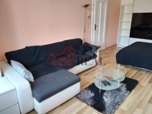 Pronájem bytu 2+kk, Praha - Libeň, U libeňského pivovaru, 49 m2