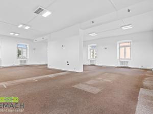 Pronájem obchodního prostoru, Uherské Hradiště, Palackého náměstí, 110 m2