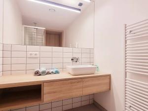 Pronájem bytu 1+kk, Brno, V rejích, 21 m2