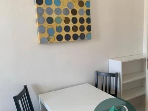 Pronájem bytu 1+kk, Praha - Dejvice, Muchova, 30 m2