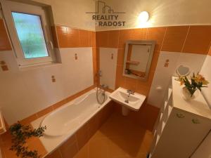 Prodej rodinného domu, Krnov, Lelkova, 180 m2