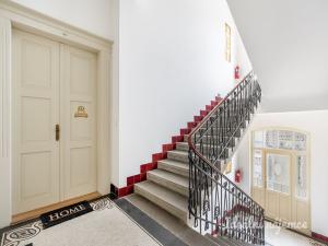 Pronájem bytu 2+kk, Praha - Bubeneč, Čs. armády, 51 m2