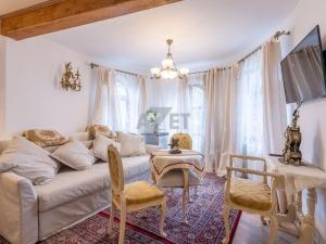 Prodej ubytování, Příbor, Švédská, 1604 m2