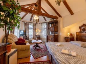 Prodej ubytování, Příbor, Švédská, 1604 m2