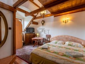 Prodej ubytování, Příbor, Švédská, 1604 m2