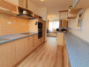 Pronájem bytu 2+kk, Praha, Patočkova, 80 m2