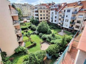 Pronájem bytu 2+kk, Praha, Patočkova, 80 m2