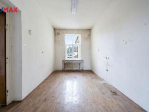 Prodej rodinného domu, Hronov, Čapkova, 400 m2