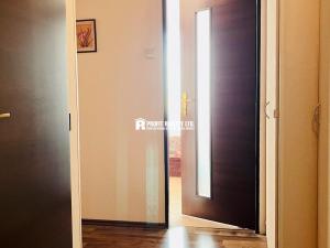 Prodej bytu 2+kk, Praha - Háje, Tatarkova, 43 m2