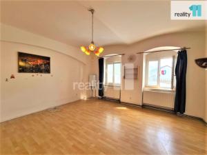 Pronájem bytu 2+1, Cerhenice, Nádražní, 79 m2