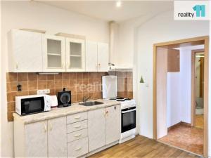 Pronájem bytu 2+1, Cerhenice, Nádražní, 79 m2