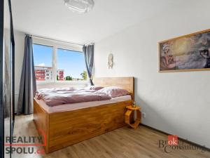 Pronájem bytu 3+kk, Hradec Králové - Třebeš, Pod Zámečkem, 71 m2