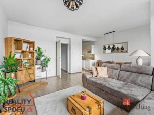 Pronájem bytu 3+kk, Hradec Králové - Třebeš, Pod Zámečkem, 71 m2