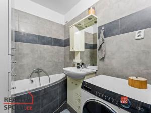 Pronájem bytu 3+kk, Hradec Králové - Třebeš, Pod Zámečkem, 71 m2
