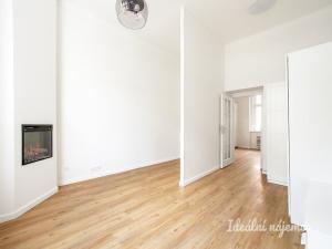 Pronájem bytu 1+1, Praha - Libeň, Novákových, 41 m2