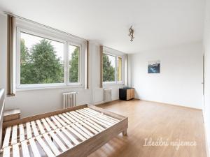 Pronájem bytu 1+kk, Praha - Krč, Tavolníková, 35 m2