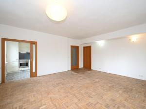 Pronájem bytu 2+kk, Praha - Dejvice, Kafkova, 56 m2