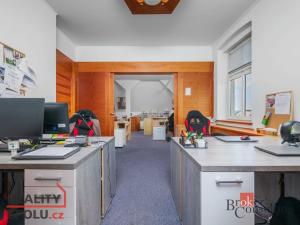 Pronájem atypického bytu, Liberec - Liberec VII-Horní Růžodol, Jeronýmova, 160 m2