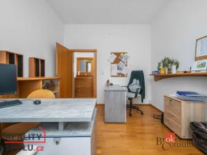 Pronájem atypického bytu, Liberec - Liberec VII-Horní Růžodol, Jeronýmova, 160 m2