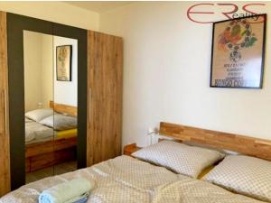 Pronájem bytu 2+kk, Jičín - Nové Město, Porák, 49 m2