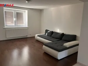 Prodej rodinného domu, Krahulov, 418 m2