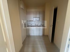 Pronájem bytu 1+kk, Praha - Vinohrady, Londýnská, 28 m2