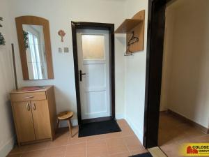 Pronájem rodinného domu, Ostrov u Macochy, 110 m2