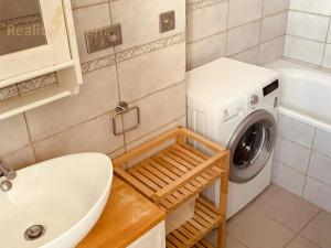 Pronájem bytu 3+1, Ostrava, Slavíčkova, 80 m2