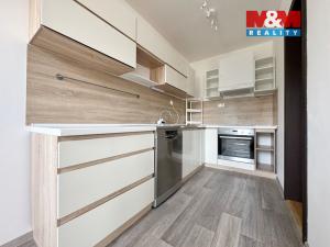 Pronájem bytu 2+kk, Bzenec, náměstí Svobody, 51 m2