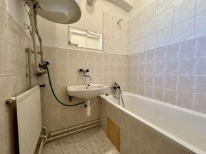 Prodej bytu 3+1, Česká Ves, Jánského, 79 m2