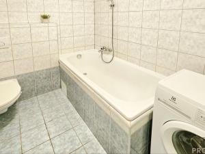 Pronájem bytu 1+kk, Praha, Věštínská, 36 m2