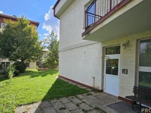 Pronájem bytu 1+kk, Praha, Věštínská, 36 m2