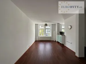 Pronájem bytu 3+1, Praha - Nusle, Na Pankráci, 90 m2