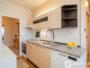 Prodej bytu 3+1, Neratovice, Na Výsluní, 68 m2