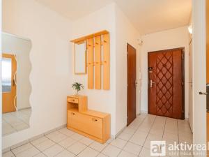 Prodej bytu 3+1, Neratovice, Na Výsluní, 68 m2