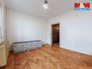Prodej bytu 3+1, Nová Role, Školní, 58 m2