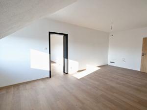 Prodej bytu 2+kk, Domažlice, Tovární, 56 m2