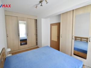 Pronájem bytu 2+kk, Hradec Králové - Třebeš, Svatojánská, 57 m2