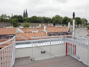 Pronájem bytu 3+kk, Praha, Vratislavova, 88 m2