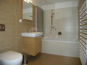 Pronájem bytu 3+kk, Praha, Vratislavova, 88 m2