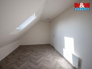 Pronájem bytu 1+kk, Pardubice - Svítkov, U Trojice, 10 m2