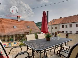Pronájem rodinného domu, Český Krumlov, 200 m2