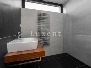 Prodej rodinného domu, Velké Popovice, Malostranská, 350 m2
