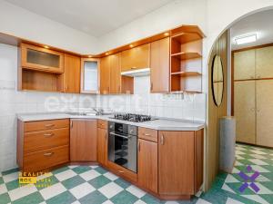 Prodej bytu 2+1, Zlín, Chelčického, 61 m2