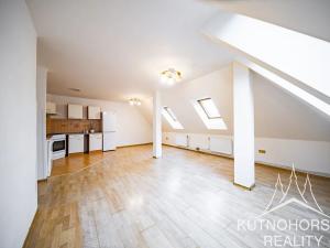 Prodej bytu 2+kk, Kutná Hora, Václavské náměstí, 55 m2